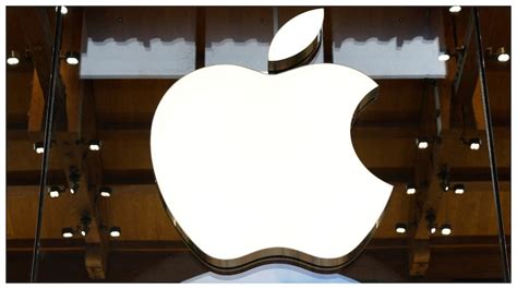 apple restarts card payments  app store  icloud purchases  india