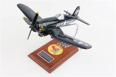 USMC Vought F4U 4 Corsair VMF 223 Desk Display Model WW2 Model 1 32 SC