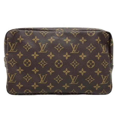 イチオク ルイ ヴィトン LOUIS VUITTON モノグラム トゥルース トワレット 28 M47522 ハンド セカンド クラッチ