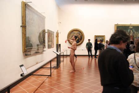 Naked Man Strikes Goddess Pose In Museum The Korea Times