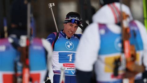 Coupe du monde de biathlon l équipe de France féminine remporte à son