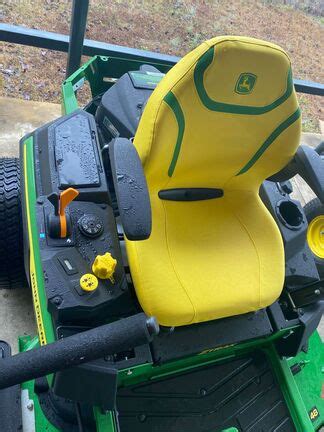 2025 John Deere Z330R Zero Turn Mowers MachineFinder