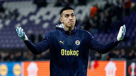 TRANSFER HABERİ Fenerbahçe de dev kaleci operasyonu Taraftarium