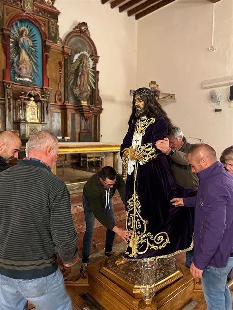 La Cofrad A De Ntro Padre Jes S Nazareno Ultima Los Detalles Para La