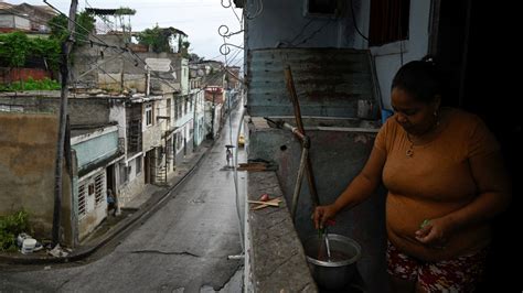 Hurricane Melissa swamps Cuba 