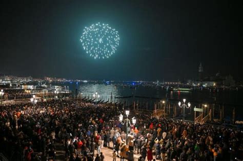 Capodanno A Venezia E Mestre Fuochi Dartificio E Tanta Musica