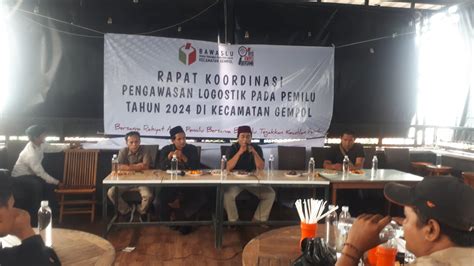 Panwascam Gempol Pastikan Distribusi Logistik Pemilu Aman