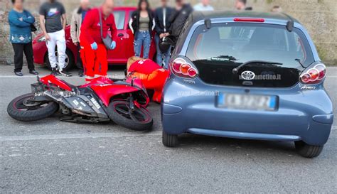 Lamezia Incidente Tra Auto E Moto Su Via Del Soccorso Un Ferito Il