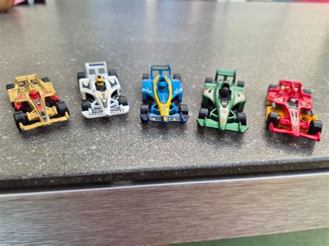 formel Racer von Hot Wheels Gebraucht in Oberbuchsiten für CHF mit Lieferung auf