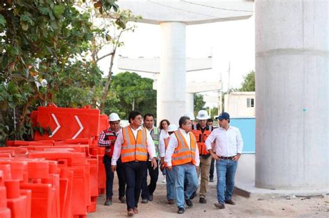 Supervisa el Gobernador Mauricio Vila Dosal las labores de construcción