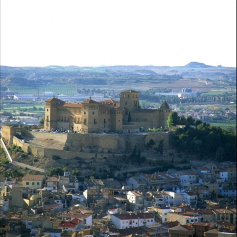 Parador de Alcañiz - Official UK Agent - Keytours International