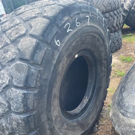 R Firestone Otr Tire E L Versabuilt Ap Star Condition