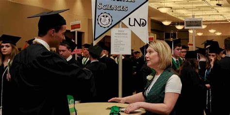 University of North Dakota Organizes Graduation with SignUpGenius