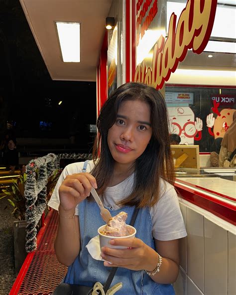 Nailah Amalea Hannah౨ৎ⋆˚｡⋆ (@nayyllaamel) • Instagram photos and videos