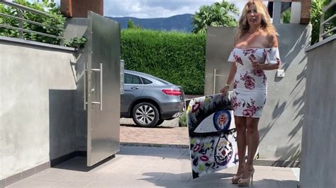 Milfona Famosa Un Po In Calore Free Ass Porn Xhamster