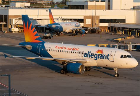 N310nv Allegiant Air Airbus A319 By Raymond Gleadle Aeroxplorer