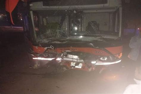 Chimbote Un Muerto Deja Choque Entre ómnibus Y Auto En La Panamericana