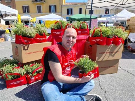 Sclerosi Multipla Grande Successo Per Le Erbe Aromatiche Di Aism A