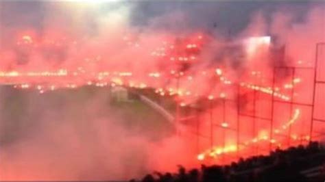 L Ambiance Incroyablement Surchauff E Pour Paok Olympiakos Rtbf Actus