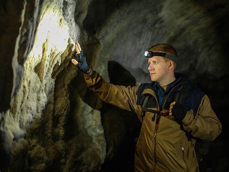 Escursione Alle Grotte Di Castello Tesino Amico Travel