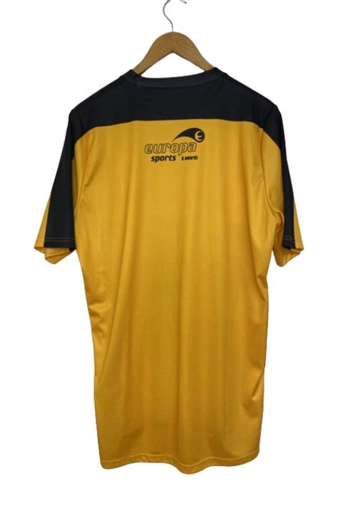 Maidstone United 2017-18 Home Kit