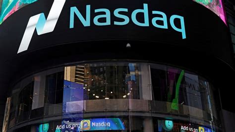 Ndice Nasdaq Supera La Barrera De Los Puntos Por Primera Vez En