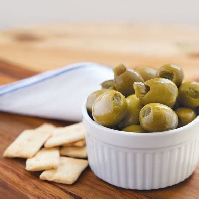 Green Olives Stuffed With Jalape O Foodmatch Divina Specialty Foods