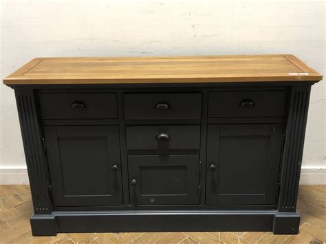 John Pye Auctions Oak Furniture Land Highgate Rustic Solid Oak