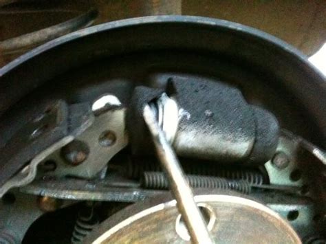 Cleaning Fabia Rear Drum Brakes Skoda Fabia Guides Briskoda