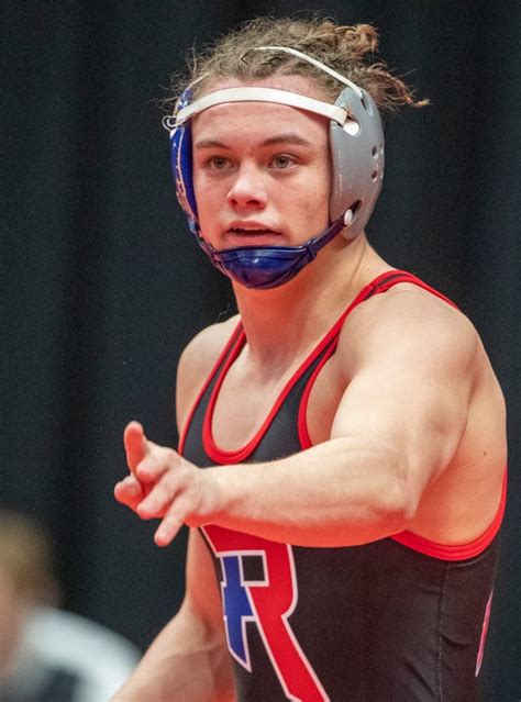 IHSAA Wrestling state finals: Crown Point leads after Day 1