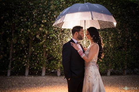 6 Tips For Incredible Rainy Day Wedding Photos