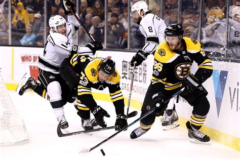 Los Angeles Kings At Boston Bruins 10 28 17 Buzzer Beater Defeat Stanley Cup Of Chowder