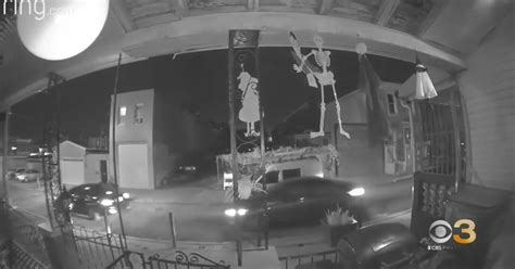 Surveillance Video Shows Moments Gunmen Opened Fire On Teenager In Kensington Cbs Philadelphia