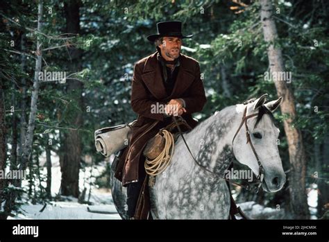 Clint Eastwood Pale Rider 1985 Stock Photo Alamy