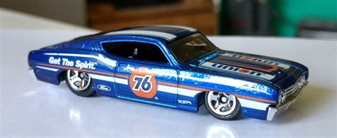 Hot Wheels Ford Torino Talladega 1969 Blue Hot Wheels Ford Torino