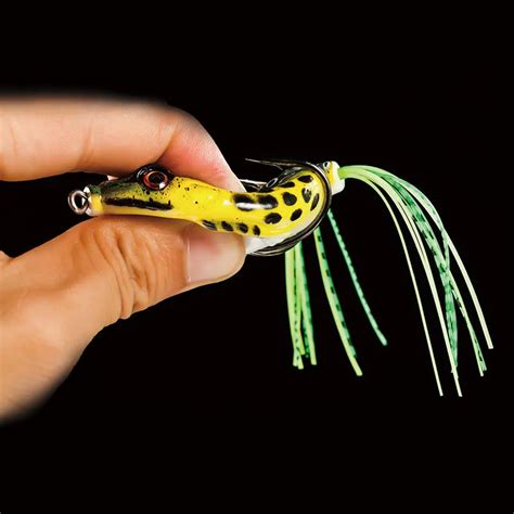 1PC 5 5cm 13g Frog Lure Fishing Lures Treble Hooks Top Water Ray Frog