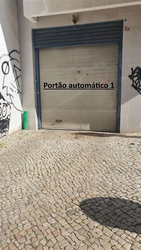 Arrendamento De Garagem Na Rua Heliodoro Salgado Barreiro E