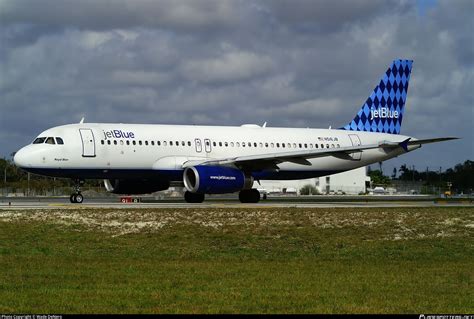 N516JB JetBlue Airbus A320 232 Photo By Wade DeNero ID 039406