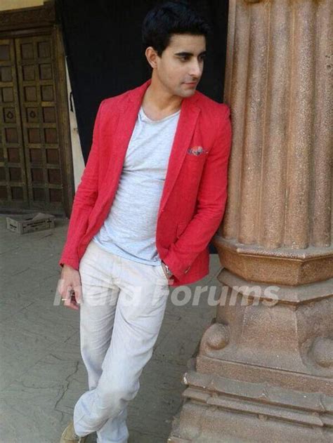 Gautam Rode Photo