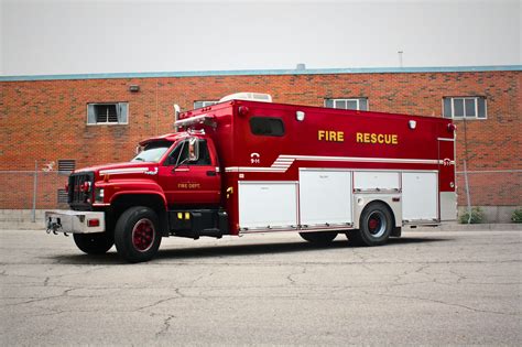 1996 GMC C7 Rescue Truck (R2324) | Fenton Fire