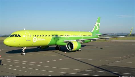 F WXAY S7 Siberia Airlines Airbus A321 271NX Photo By Jan Jurecka