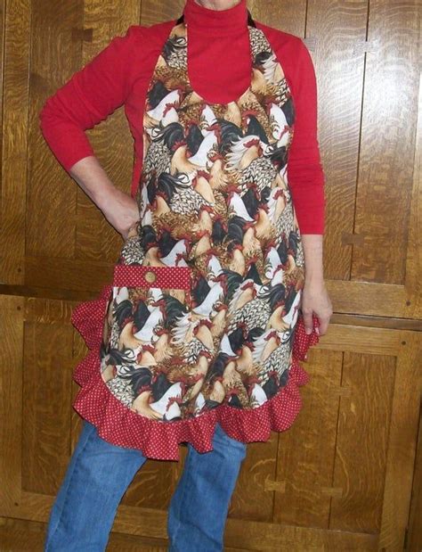 Country Red Rooster Apron Ruffled Retro Rooster Apron One Size Fits Most Etsy Vintage Apron