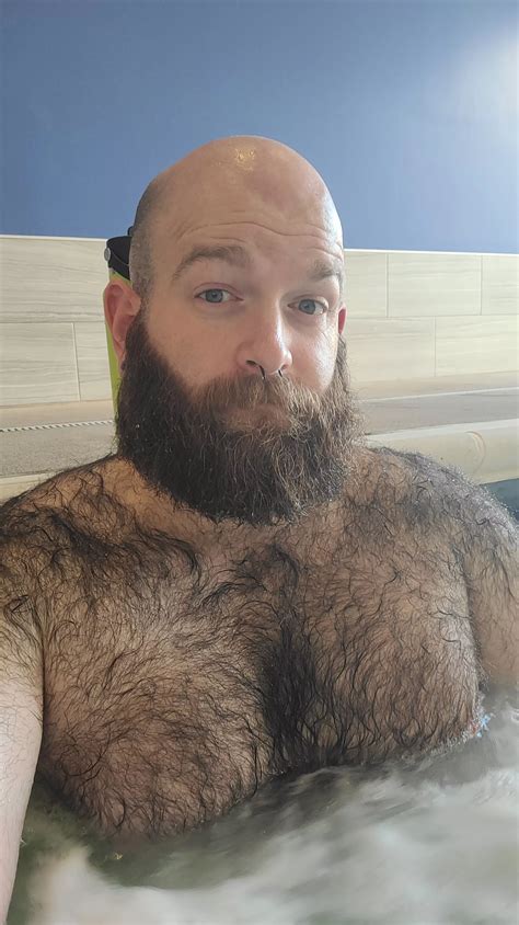 Time For A Nice Sunday Soak Nudes Insanelyhairymen NUDE PICS ORG