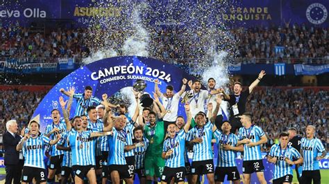 Racing Gan La Copa Sudamericana Y Rompi Una Sequ A De A Os