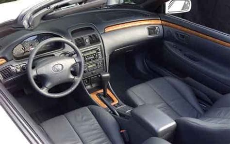 2002 Toyota Camry Solara Pictures - 12 Photos | Edmunds