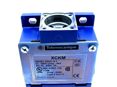 NEW TELEMECANIQUE XCKM LIMIT SWITCH ZCKM7 SB Industrial Supply Inc