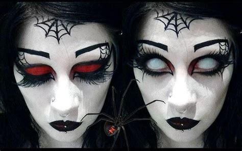 It's Black Friday // Black Widow Spider Queen makeup// LOVE!