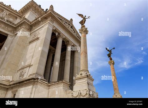 Victor Emmanuel Ii Hi Res Stock Photography And Images Alamy