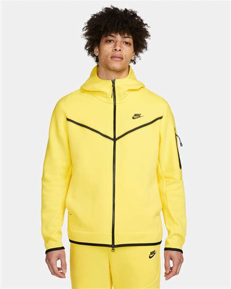 Nike Air Force 1 Low Tour Yellow Tech Fleece Hoodie Outfit