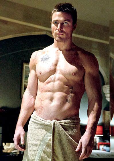 Ari Millen Shirtless Buscar Con Google Stephen Amell Workout